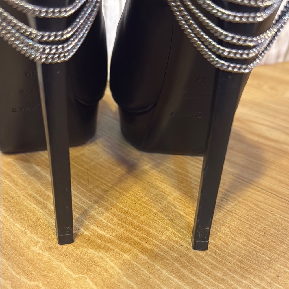 Saint Laurent Black Women's Heels - Picture 12 of 16